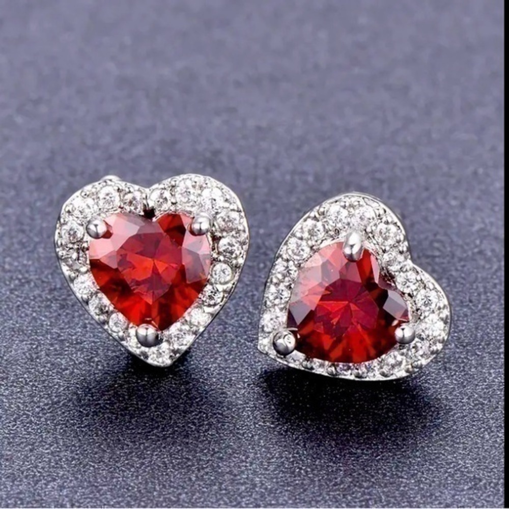 Luxury Red And White Diamond Heart Earrings
